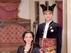 8 Foto Prewedding Al Ghazali-Alyssa Daguise yang Baru Rilis, Kental Adat Jawa
