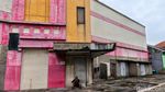 Terbengkalai, Mal Legendaris Bekasi Ini Hanya Buka Setahun Sekali