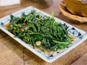 Resep Tumis Kangkung Tauco yang Gurih Pedas Bikin Tambah Nasi