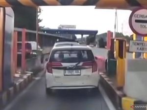 Memang Tak Semua, tapi Kenapa Pengguna LCGC Suka Berulah di Jalan?