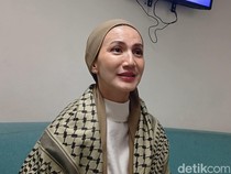 Wanda Hamidah Sukarela Pulang ke Indonesia Meski Gagal ke Global March to Gaza