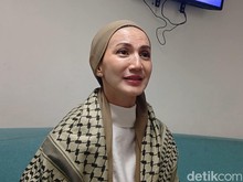 Ikut Aksi Damai ke Gaza, Wanda Hamidah Luruskan Kabar Dipulangkan Ikut Aksi Damai ke Gaza, Wanda Hamidah Luruskan Kabar Dipulangkan