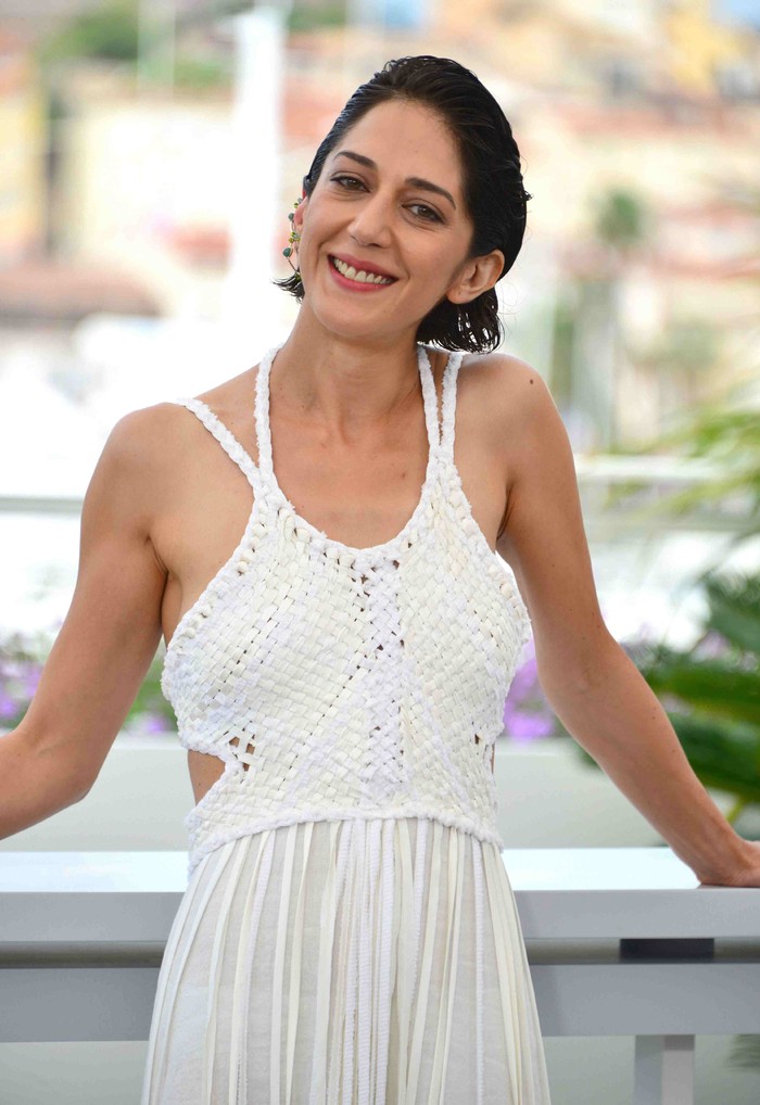Zar Amir Ebrahimi (dressed by Chloe), Photocall of the film 'Holy Spider', 75th Cannes Film Festival, May 23, 2022. (Photo by: Jacky Godard/Photo12/Universal Images Group via Getty Images)
