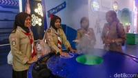 Bachtiar menerangkan bahwa Kwarnas memiliki aplikasi Ayo Pramuka Kwarnas yang nantinya akan diintegrasikan dengan Entertainment Trans Studio. Sehingga anak-anak dari gerakan Pramuka bisa menggunakan kartu Ayo Pramuka Kwarnas untuk mendapat diskon 50%.