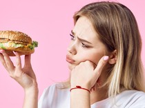 Bikin Sedih! 5 Makanan Ini Pengaruhi Suasana Hati Jadi Lebih Mellow