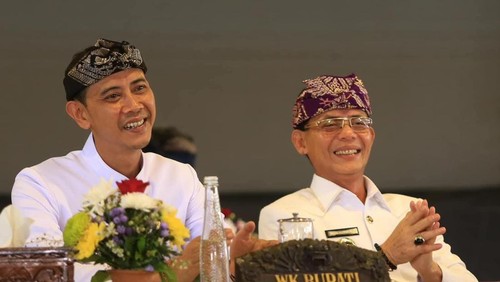 Bupati Klungkung I Made Satria dan Wakil Bupati Klungkung, Tjokorda Gde Surya.