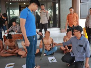 Demo Mabuk-Bawa Sajam, 10 Sopir-Kernet Truk ODOL di Blitar Ditangkap