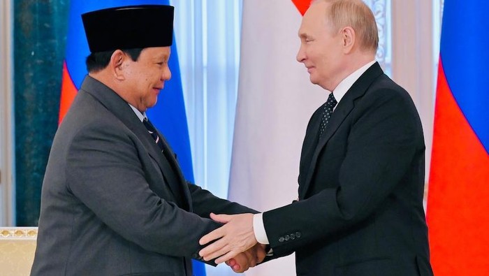 Dunia Hari Ini: Prabowo Mengatakan Pertemuan dengan Putin Disebut Berlangsung Intens dan Produktif