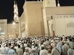 Bolehkah Wanita Haid Masuk ke Raudah dan Ziarah Makam Nabi?