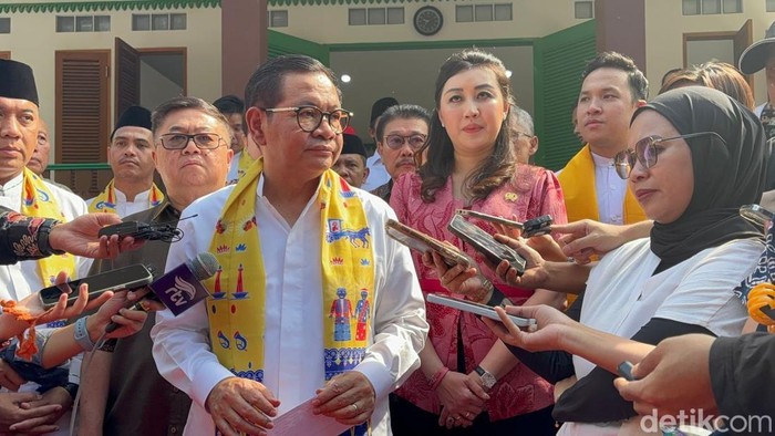 Gubernur DKI Jakarta Pramono Anung di Rawa Buaya.