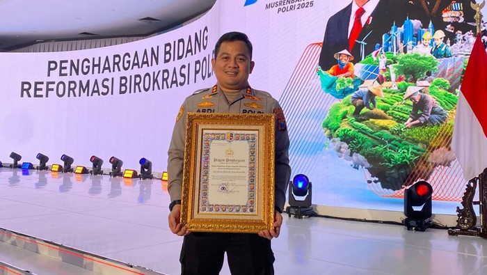 Kapolres Jombang AKBP Ardi Kurniawan di auditorium Gedung Mutiara PTIK, Kebayoran Baru, Jaksel