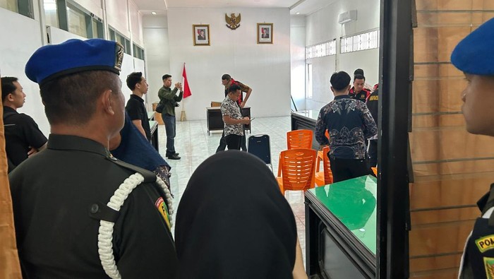 Kejati Bengkulu geledah kantor Pos