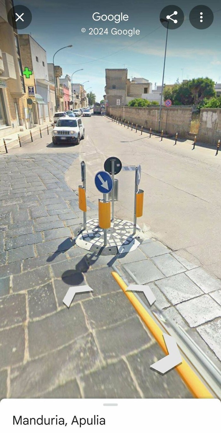 Kelucuan di Google Maps