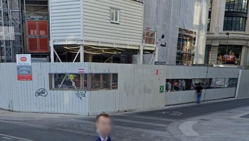 Kaki pria ini jadi seukuran batang korek. Foto: Boredpanda