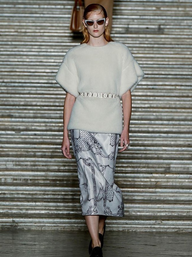 Foto: Koleksi Max Mara Resort 2026, Terinspirasi Dasi Sutra Klasik Italia