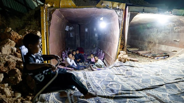 Melihat dari Dekat Tempat Warga Israel Berlindung dari Rudal Iran