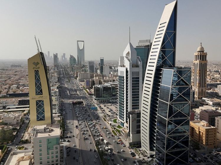 Menelusuri Riyadh, Kilau Metropolitan di Tengah Gurun Arab