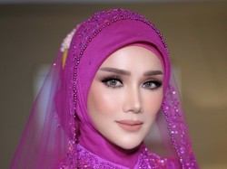 Gaya Mulan Jameela dan 2 Putrinya Berkebaya Pink di Ngunduh Mantu Al Ghazali