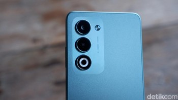 Oppo A5 dilengkapi dua kamera belakang yang terdiri dari kamera utama 50 MP dan kamera depth 2 MP. Foto: Adi Fida Rahman/detikINET