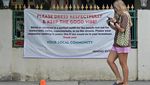 Pakai Bikini Bisa Kena Tegur, Ini Aturan Baru di Kuta NTB