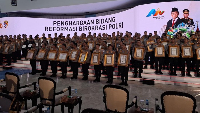 Polres Bangkalan sabet penghargaan