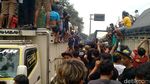 Bejibun Truk Blokade Pantura Alas Roban Batang Tolak Zero ODOL