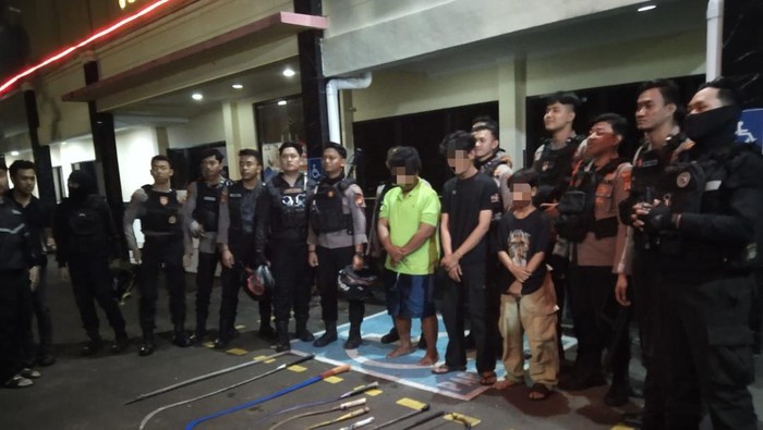 Remaja dan Sajam yang Digagalkan Polres Jakpus