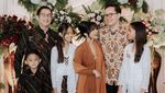 Momen Lamaran Siti Adira Kania, Ikke Nurjanah dan Aldi Bragi Duduk Bareng