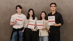 Cast Drakor The Remarried Empress Ngumpul Baca Naskah Perdana Cast Drakor The Remarried Empress Ngumpul Baca Naskah Perdana