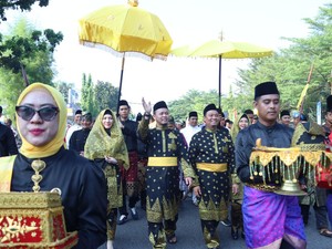 Diberi Gelar Adat, Walkot Pekanbaru Bicara Amanah-Lestarikan Budaya Melayu