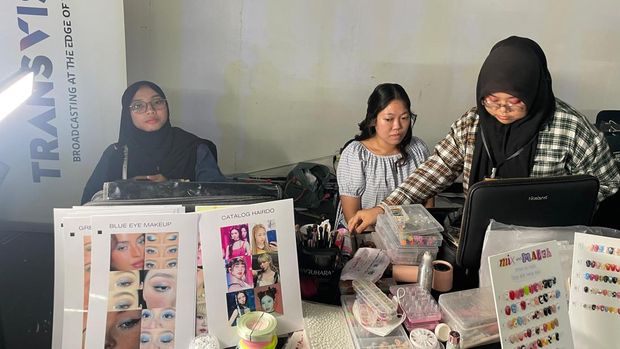Make up di Allo Bank Festival 2025.