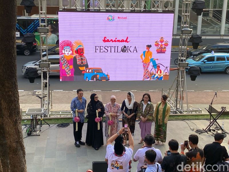 Baju Ondel-Ondel Rancangan 3 Desainer Ternama Indonesia