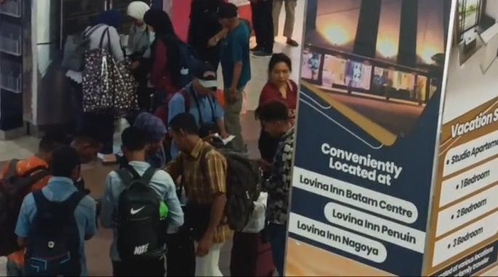 BP3MI Kepri mencegah keberangkatan 11 calon PMI di Pelabuhan Internasional Batam Centre. (Dok BP3MI Kepri)