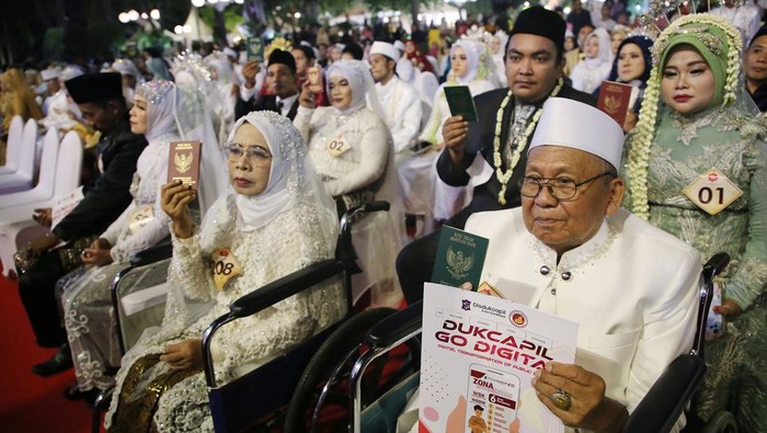 Ilustrasi isbat nikah massal di Surabaya