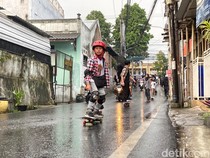 Keseruan Street Parade di Perayaan Go Skateboarding Day Malang