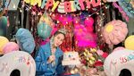 Makin Cetar! Ayu Ting Ting Ulang Tahun ke-33 dengan Kejutan Kue Meriah