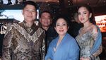 Penampilan Olla Ramlan Berkebaya, Celana Panjang dan Tenteng Hermes