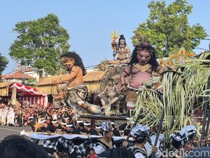 Meriah! Ini Deretan Tarian Daerah di Pawai Pesta Kesenian Bali 2025