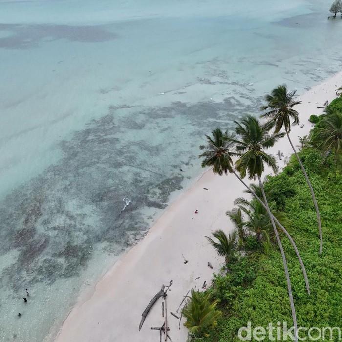 Wisata di Biduk-Biduk
