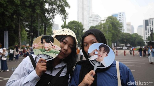 Hari kedua gelaran Allo Bank Festival 2025 di Istora Senayan, Jakarta, Minggu (22/6), berlangsung meriah dan penuh semangat.