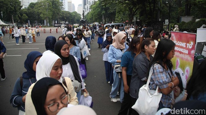 Hari kedua gelaran Allo Bank Festival 2025 di Istora Senayan, Jakarta, Minggu (22/6), berlangsung meriah dan penuh semangat.