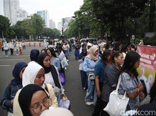 Allo Bank Festival Hari Kedua Diserbu Penonton, Treasure hingga Juicy Luicy Jadi Magnet Allo Bank Festival Hari Kedua Diserbu Penonton, Treasure hingga Juicy Luicy Jadi Magnet