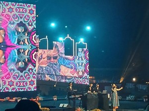 Andien dan Diskoria Bikin Lapangan Banteng Nostalgia di HUT Jakarta