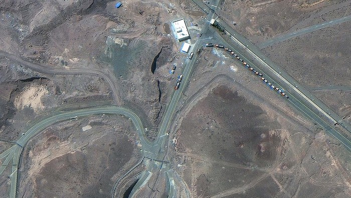 A satellite image shows trucks positioned near the entrance of the Fordow fuel enrichment facility, near Qom, Iran June 19, 2025. Maxar Technologies/Handout via REUTERS    THIS IMAGE HAS BEEN SUPPLIED BY A THIRD PARTY. NO RESALES. NO ARCHIVES. MANDATORY CREDIT. MUST NOT OBSCURE LOGO