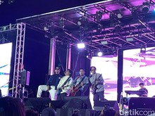 Video: DMasiv Tur Keliling Asia Usai Jadi Band Independen