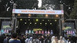 Asam Manis Girl Band Lemon di Allo Bank Festival 2025