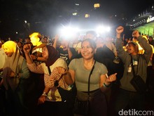 Goyang Koplo Akhiri Malam Penuh Warna di Allo Bank Festival 2025
