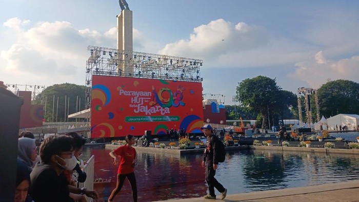 HUT ke-498 Kota Jakarta HUT ke-498 Kota Jakarta