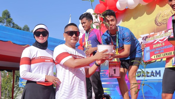Polres Rohil menggelar lari 10K dalam menyambut HUT Bhayangkara ke-79