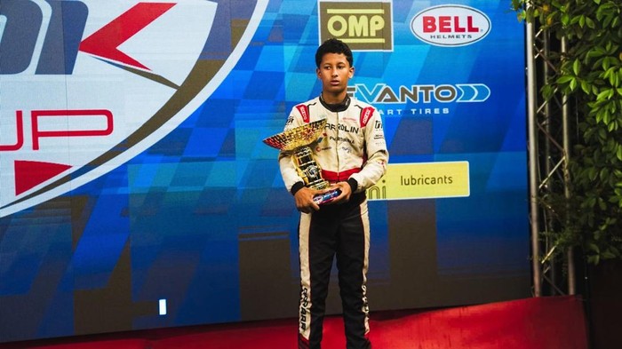 Pebalap muda Indonesia Qarrar Firhand Ali gagal podium di putaran kelima ROK Cup Italia 2025.